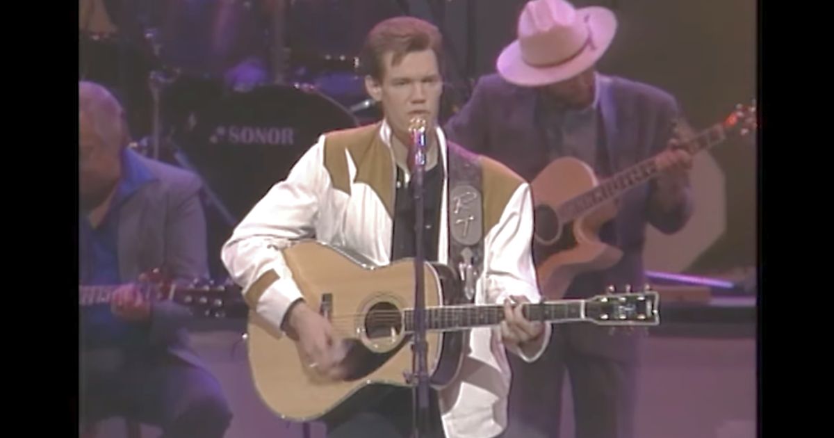Randy Travis – Deeper Than the Holler